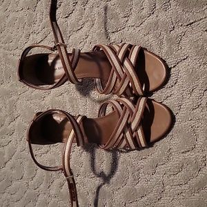 Brown and woven strap heals from Banana Republic only worn once size 10